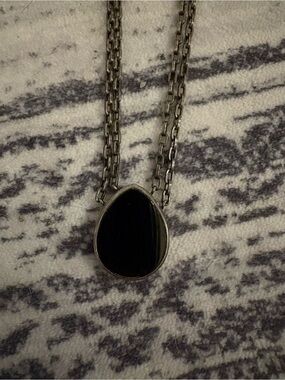 Vintage Silver (925) Teardrop Onyx Pendant Necklace